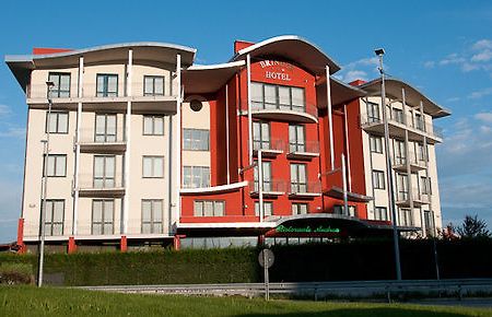 Hotel Brindor Poirino المظهر الخارجي الصورة