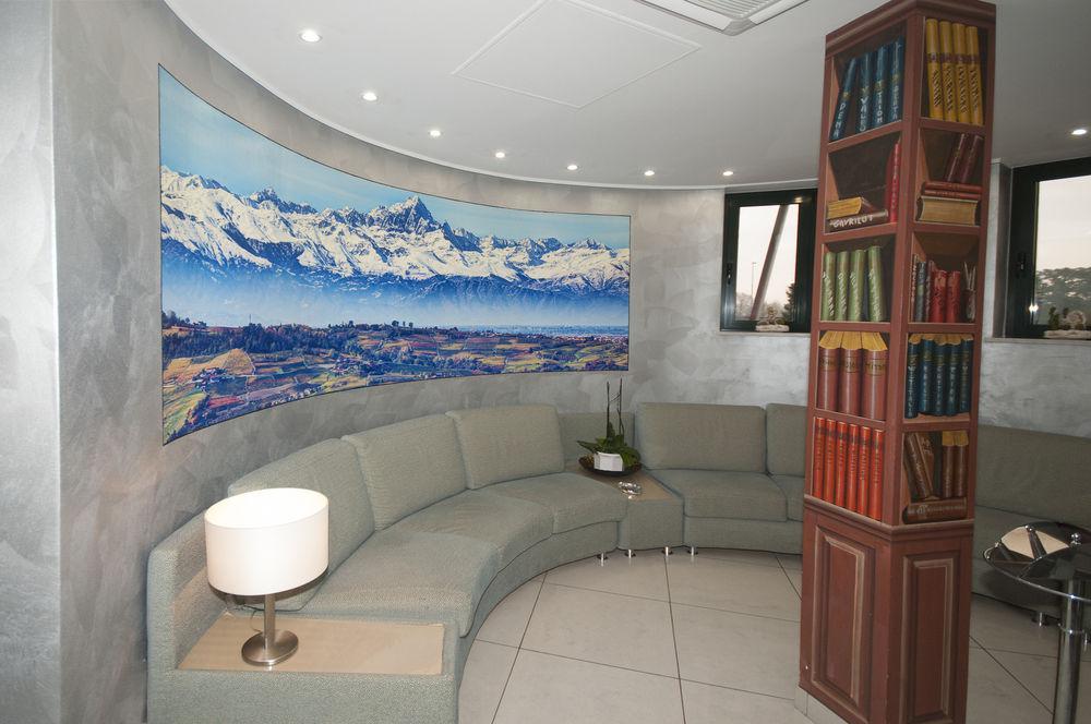 Hotel Brindor Poirino المظهر الخارجي الصورة