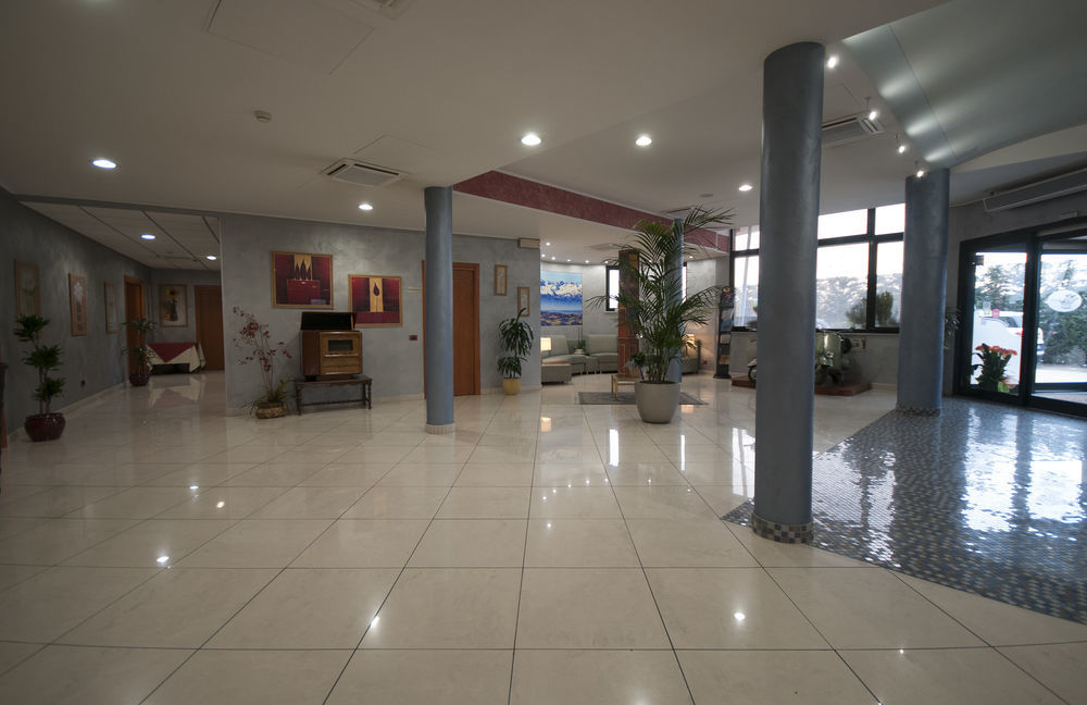 Hotel Brindor Poirino المظهر الخارجي الصورة