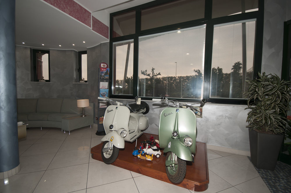 Hotel Brindor Poirino المظهر الخارجي الصورة