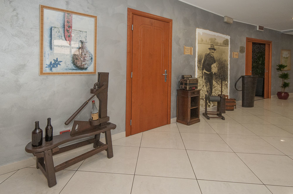 Hotel Brindor Poirino المظهر الخارجي الصورة